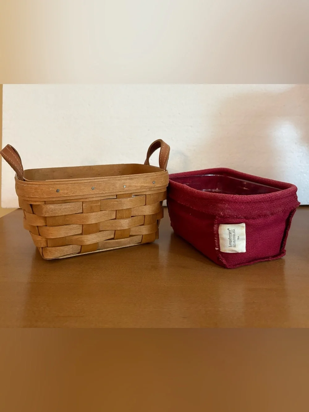 Vintage 2002 Longaberger Spring Basket w/leather Handles, liner and protector